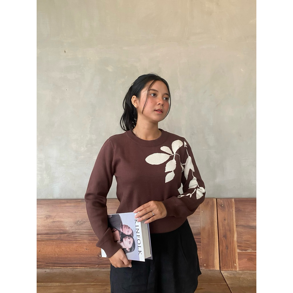 Shop At Renera - Laura Knit