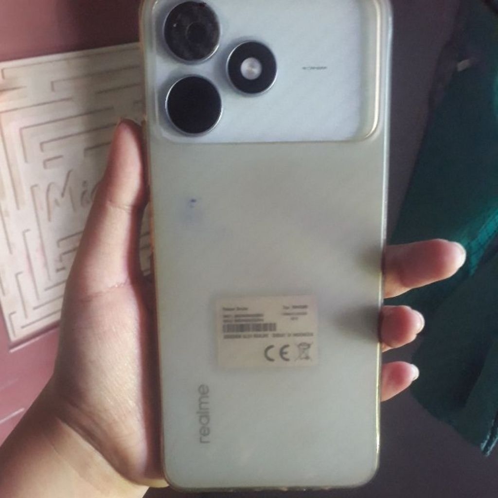 Hp Realme second