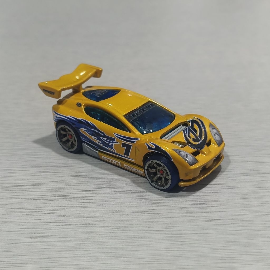 Hotwheels Custom Synkro Teku AcceleRacers Loose