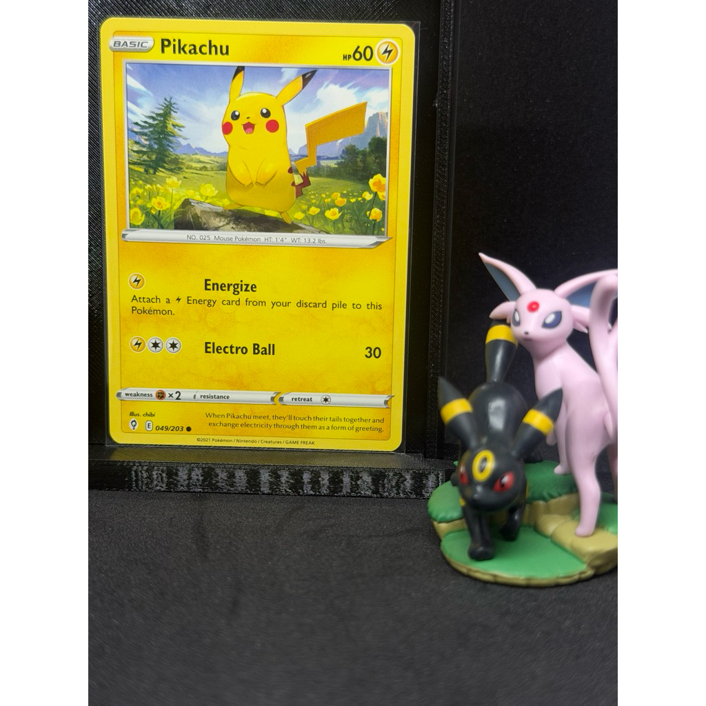Pokemon Pikachu 049/203 Evolving Skies