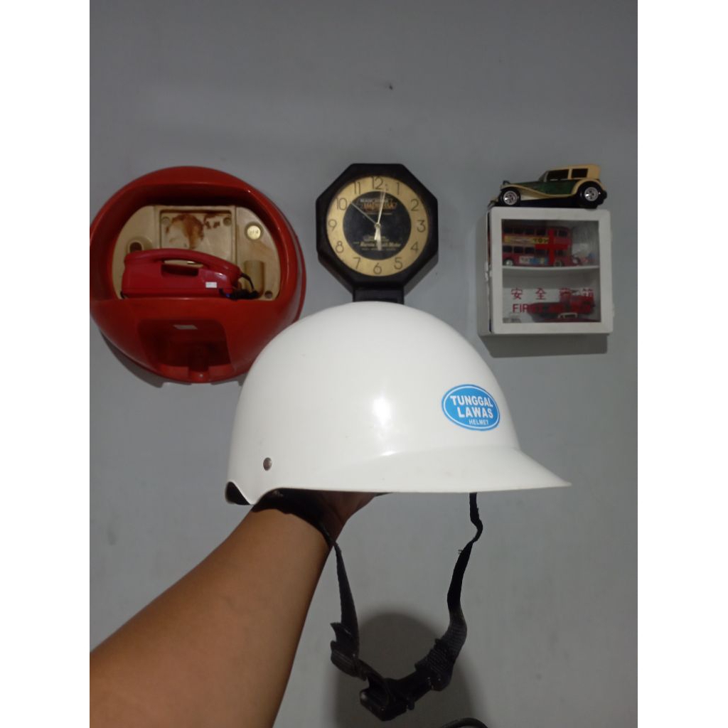 helm model Cibuk Bali Chips