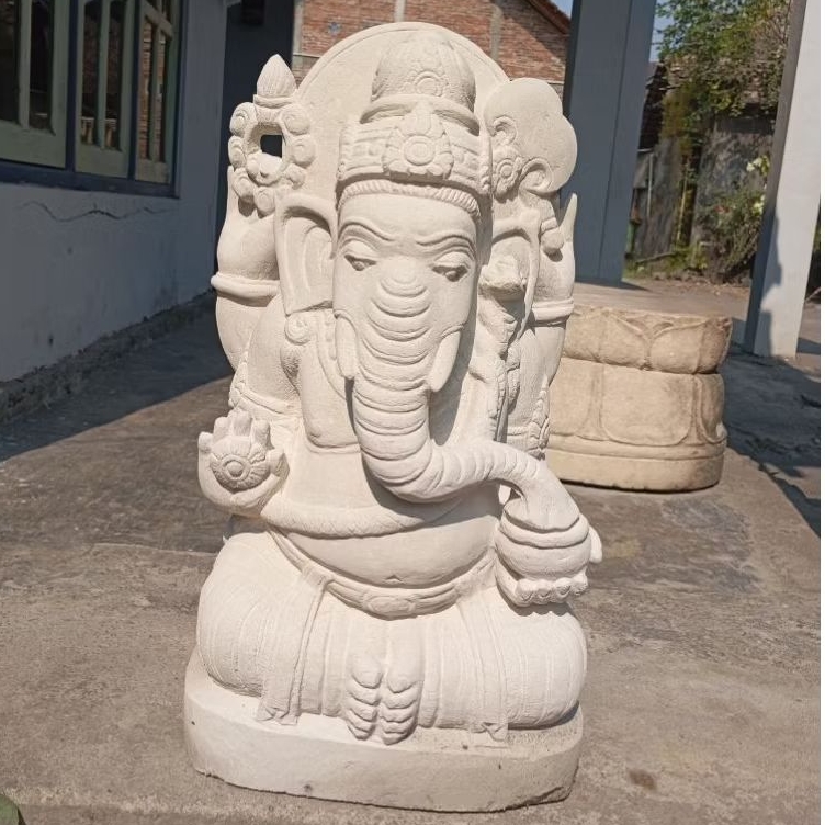 patung Ganesha batu putih
