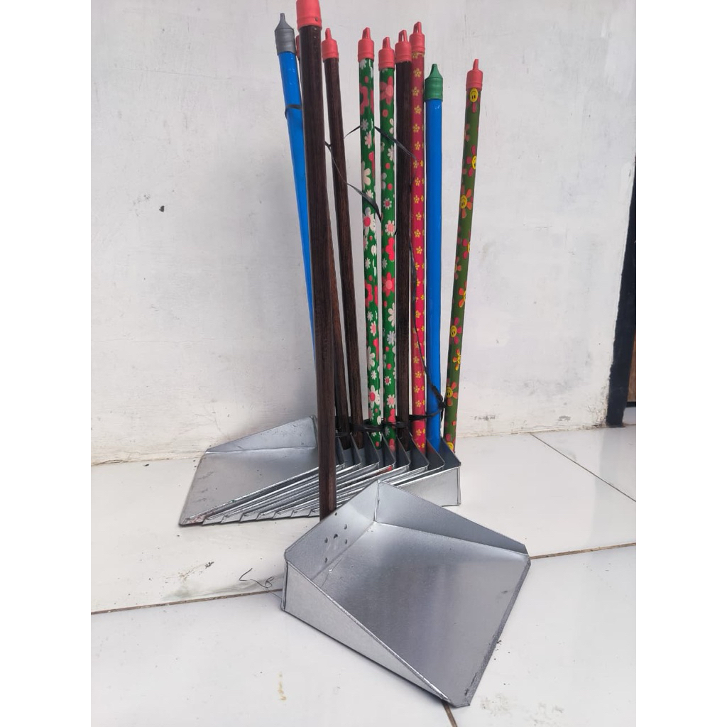 pengki seng-serok sampah