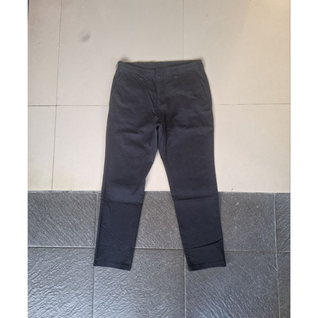 Studious Chino Pants Made in Japan Size tag 3 Lp : 82 Panjang : 96 Open Leg : 18