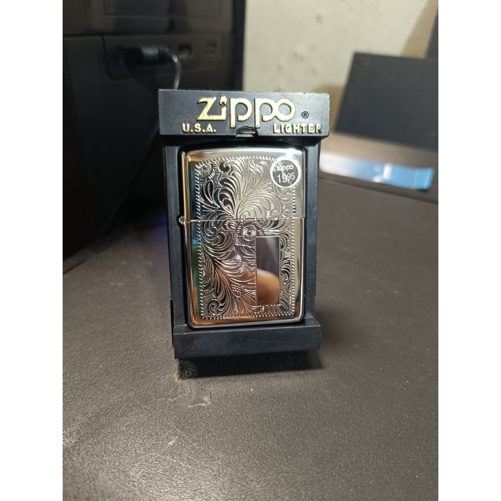 Zippo Venetian 2000 XVI NOS