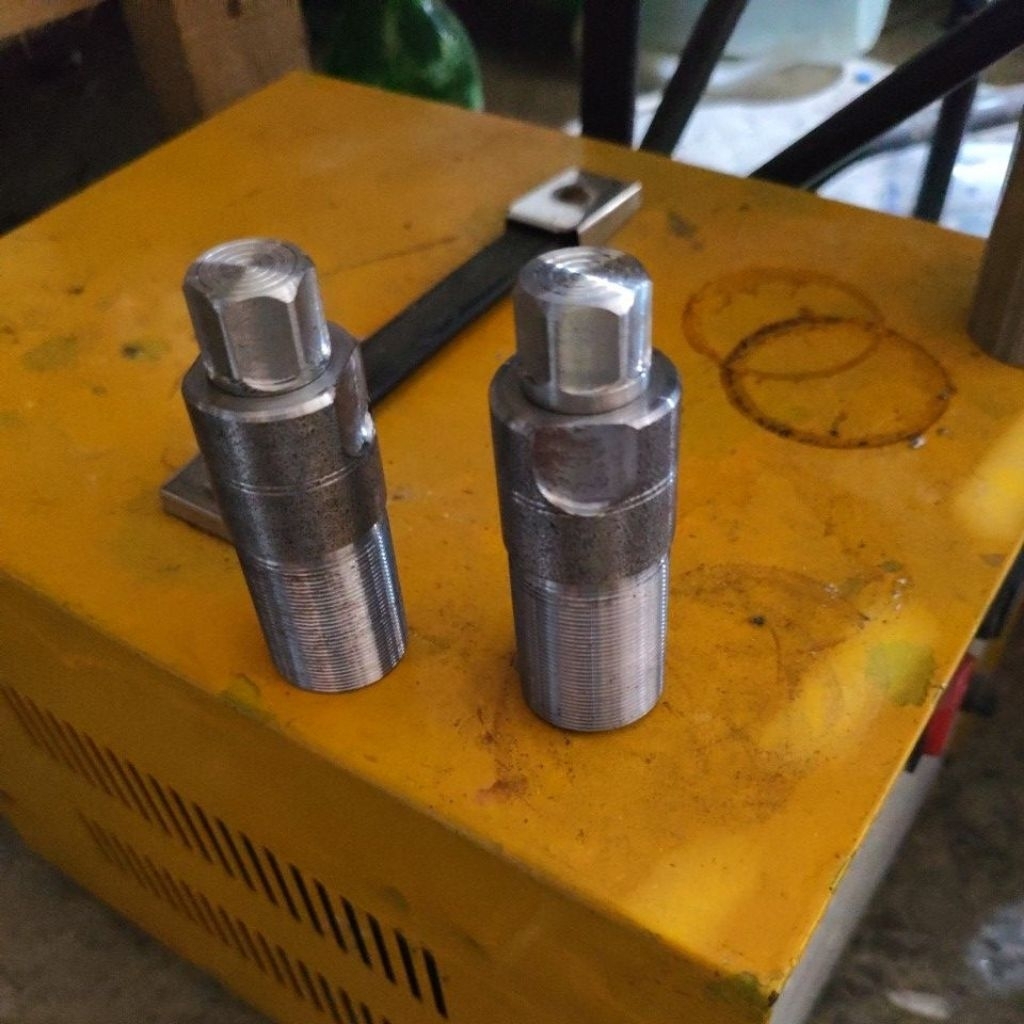 treker magnet honda win