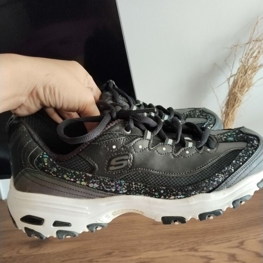 sketchers