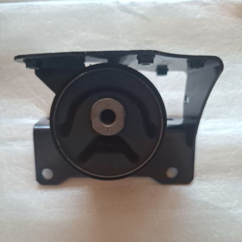Engine Mounting Kiri Ertiga 2016- 2017 Original