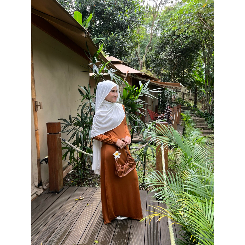 Dreess Sylmi basic