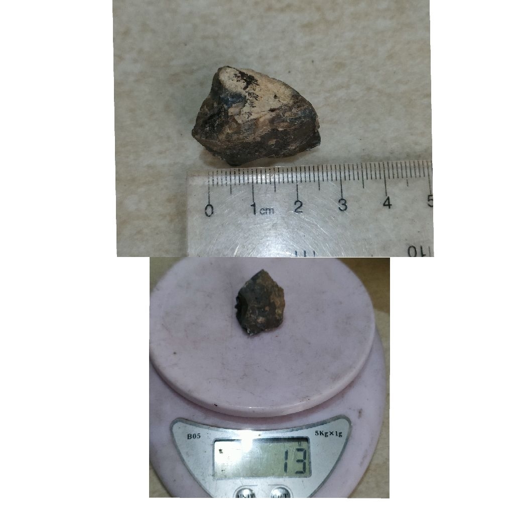 Batu Akik Bacan low grade Pajangan Rough Bongkahan (13gram-14.123)