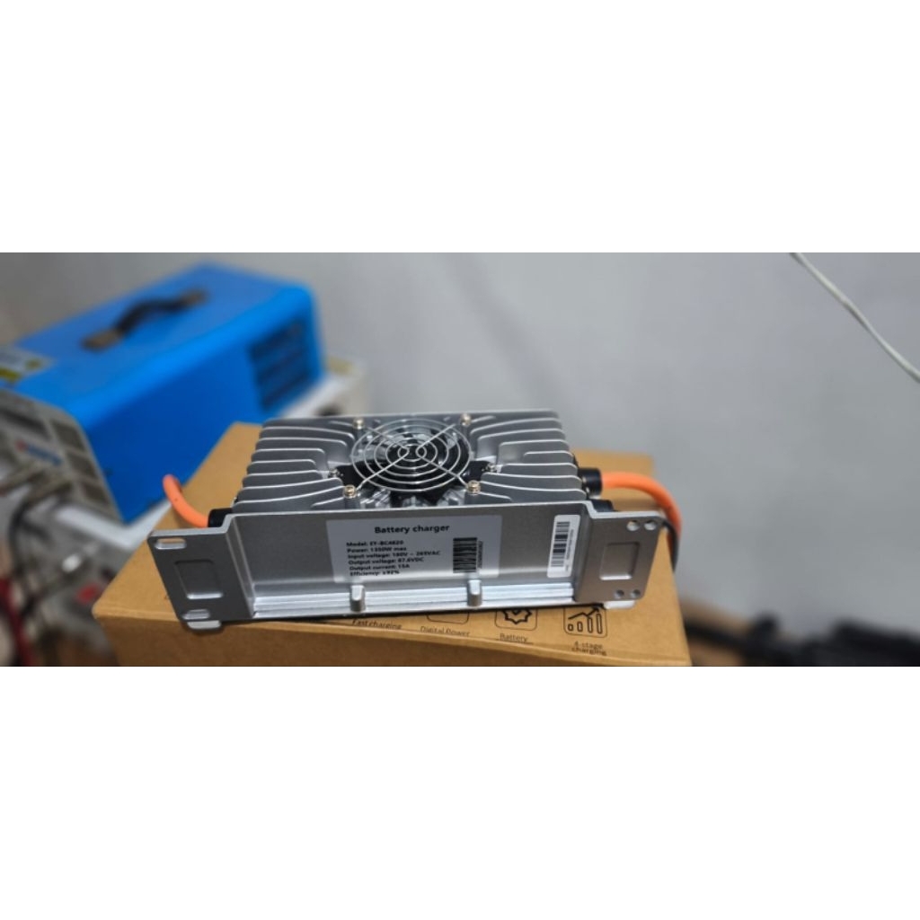 Charger Motor Listrik Adjustable