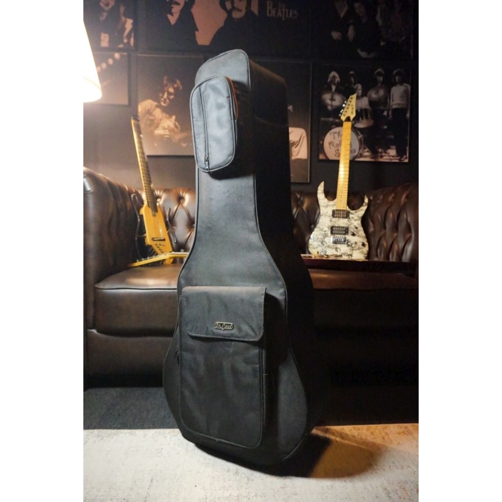 Dr Case Semi Hardcase Acoustic Guitars