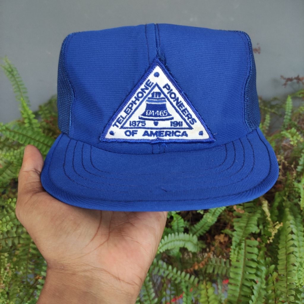 TOPI VINTAGE YOUNGAN PIONEERS PATCH TRUCKER