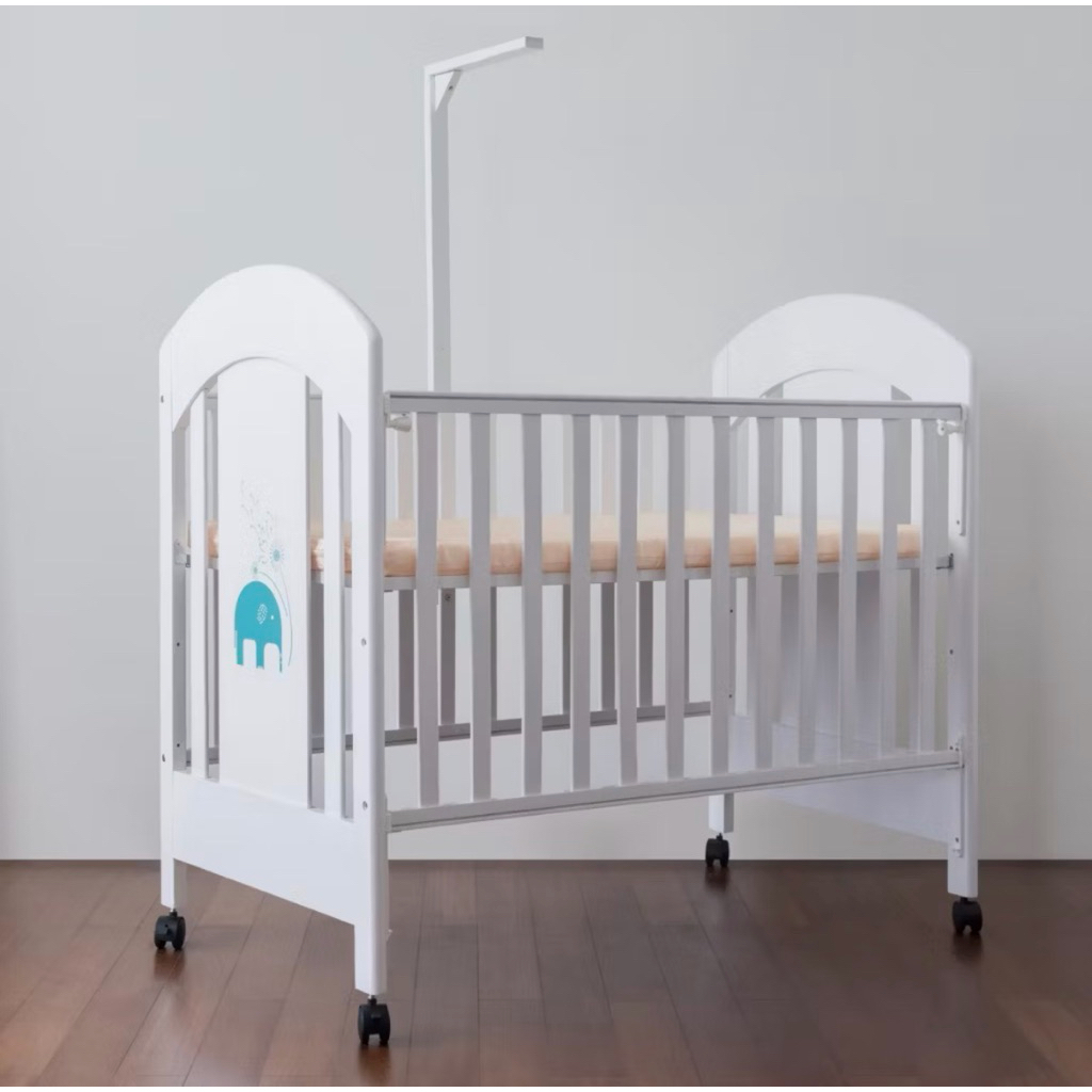 Preloved Box Crib Baby Tempat Tidur Bayi Little Equi dan Mattress Kasur Domi