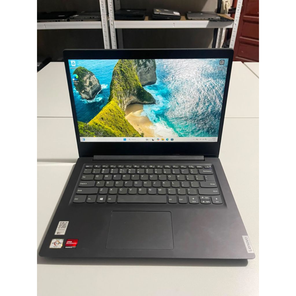 Lenovo V14