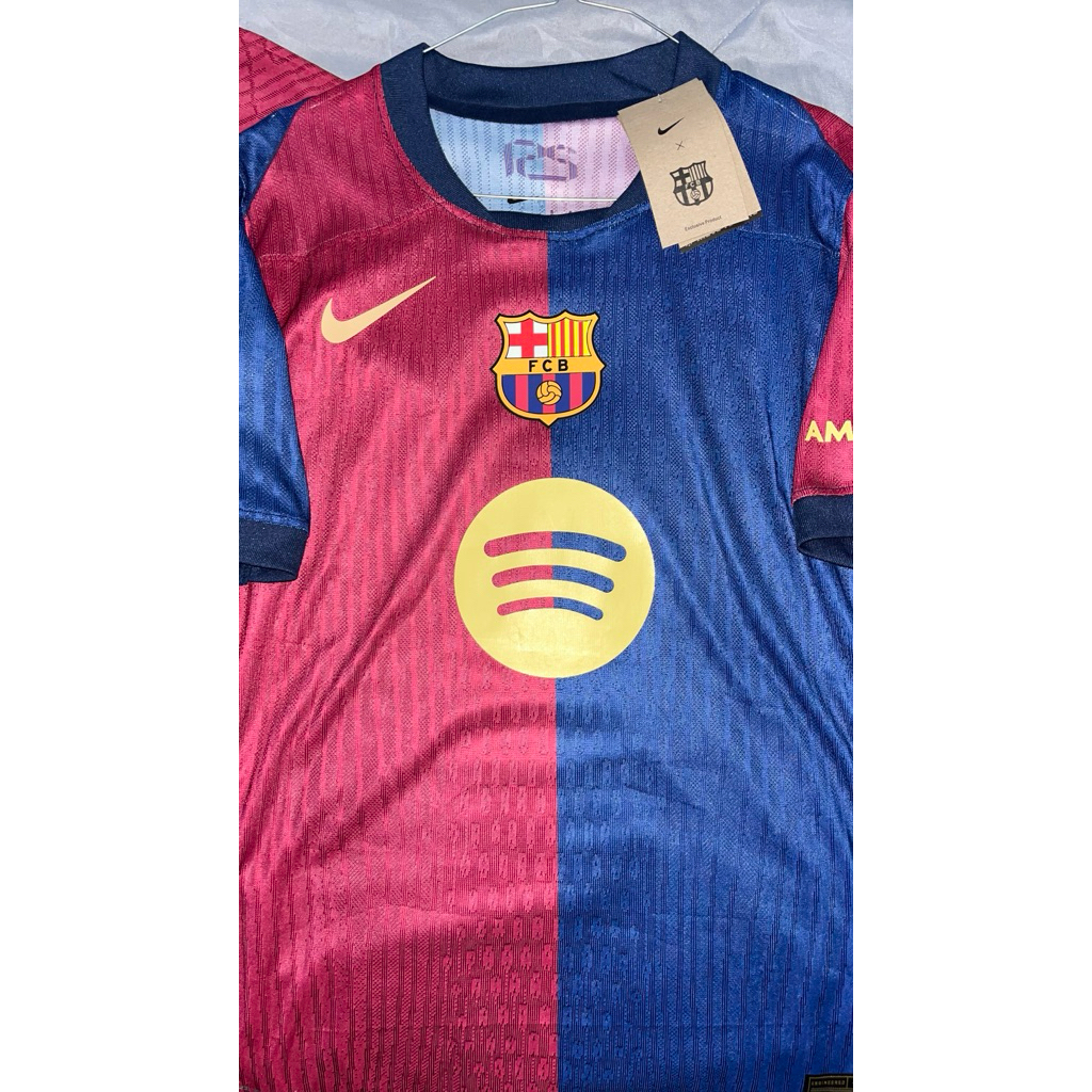 jersey barcelona player issue