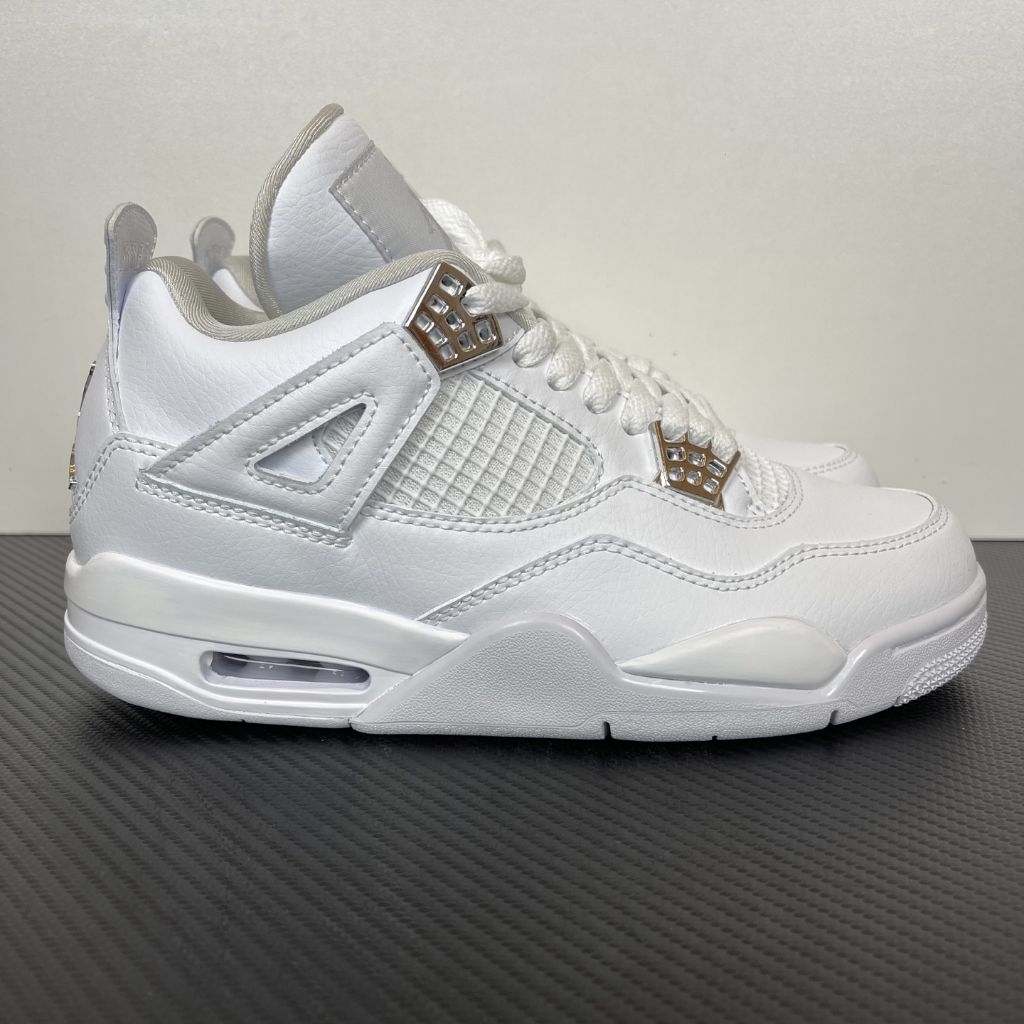 Sepatu Basket Air Jordan 4 Retro Pure Money White
