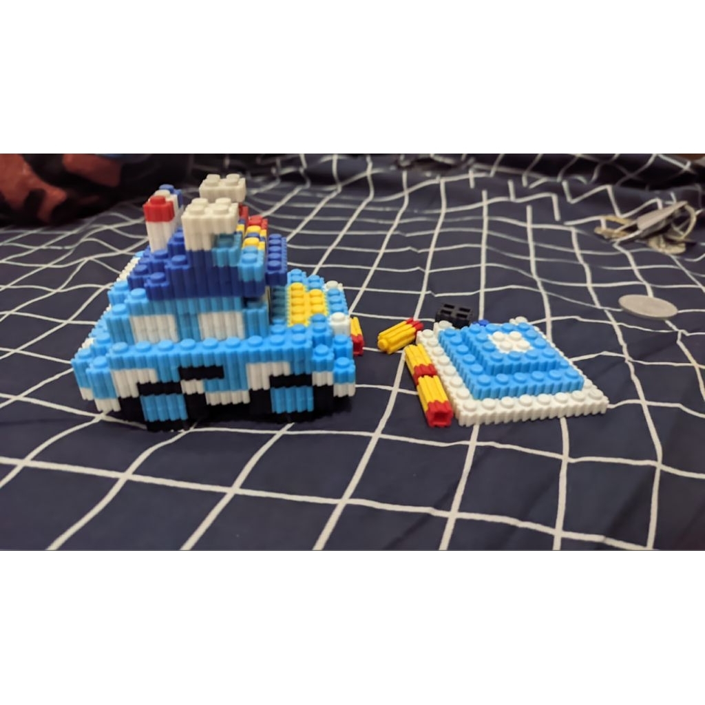 bricks udah jadi bentuk mobil polisi ( preloved)