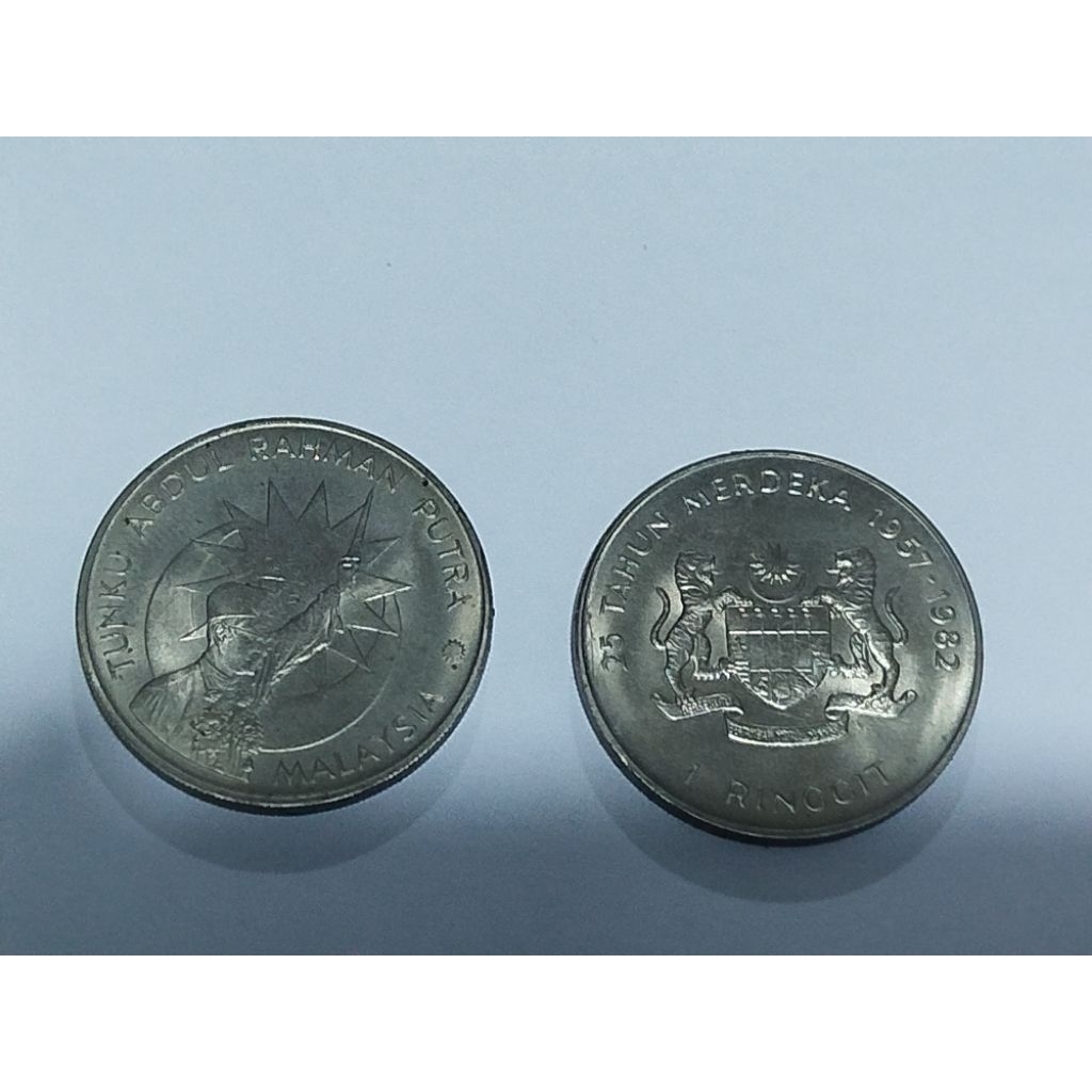 Koin kuno Malaysia 1 Ringgit Edisi kemerdekaan 25 thn original
