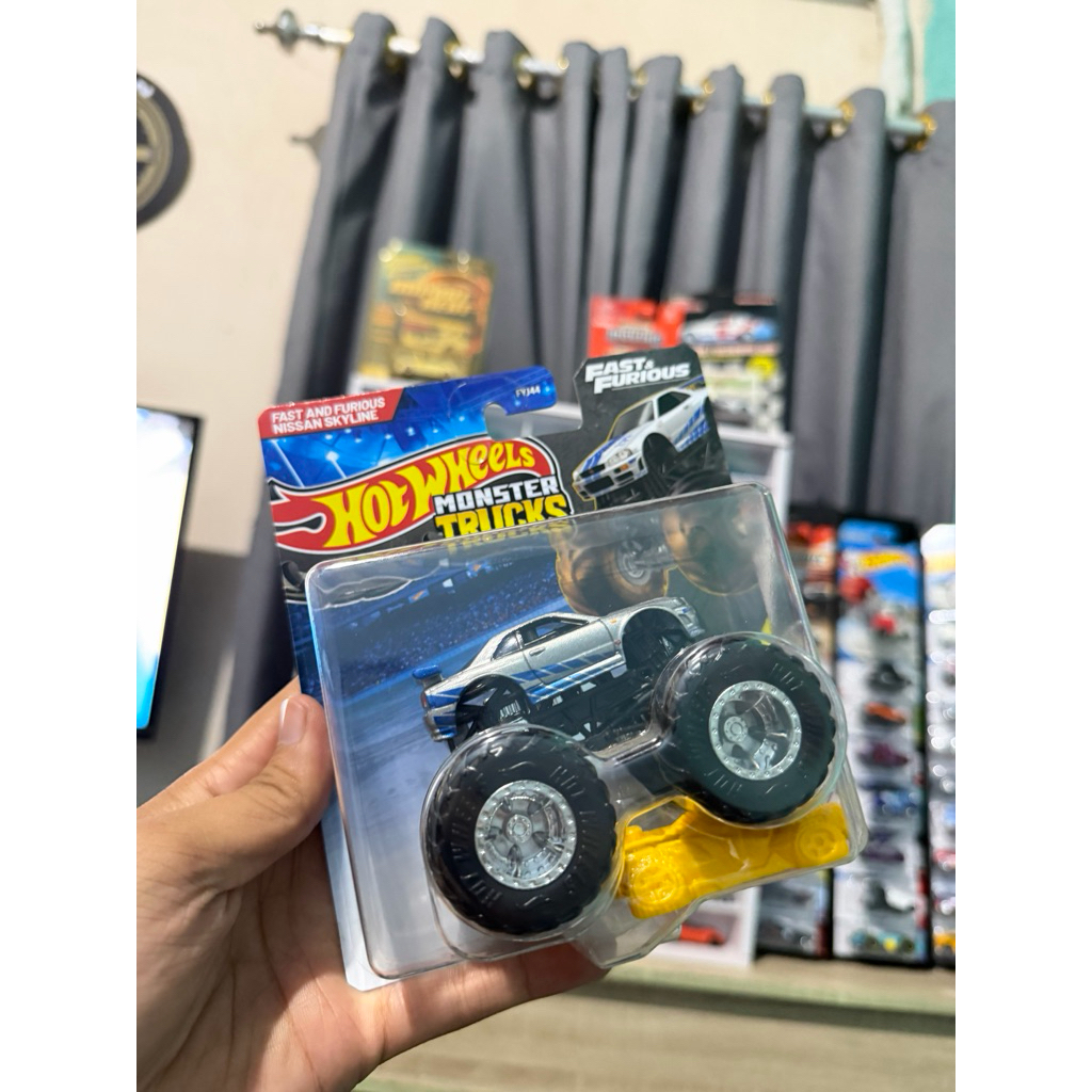 Hotwheels skyline r34 hotwheels
