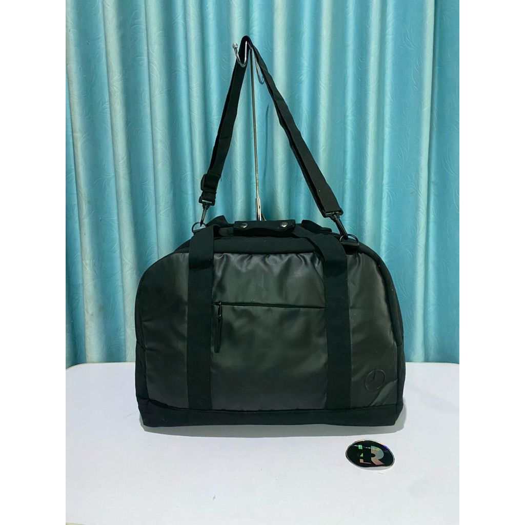 tas duffel bag Mercedes benz