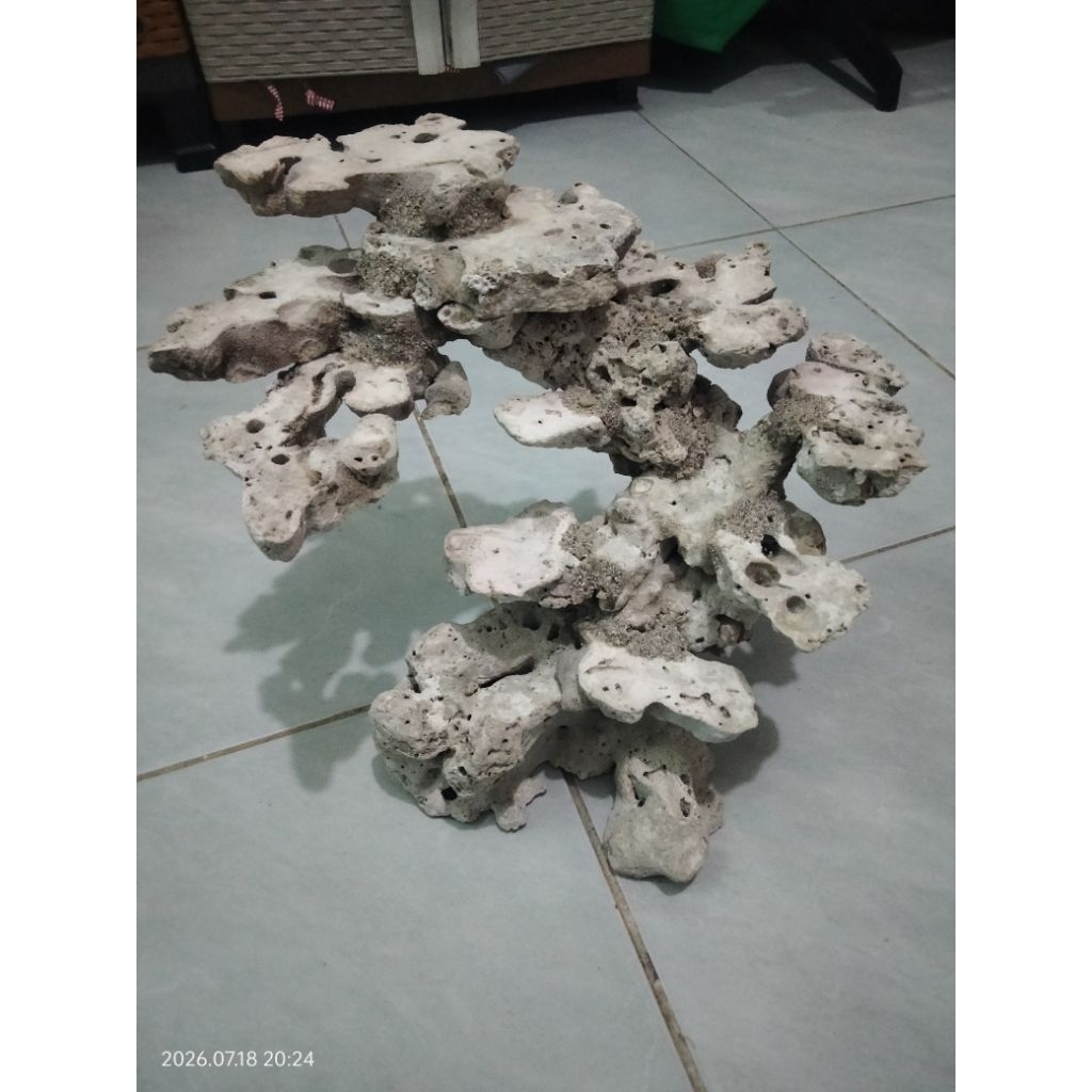 scaping deadrock size 30*20*25