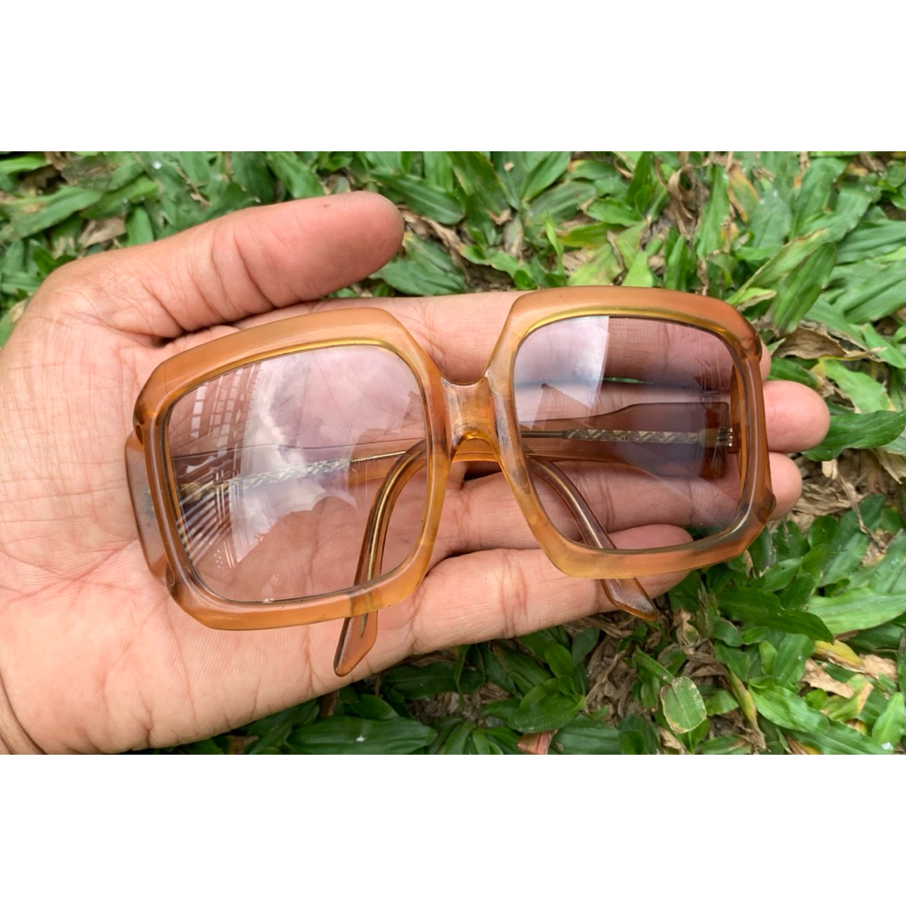 kacamata lawas - jadul/frame tebal