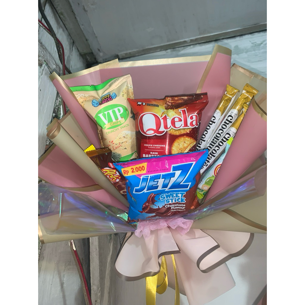 Buquet Makanan / Buket Snack Murah Estetik untuk Wisuda, Ultah, & Anniversary