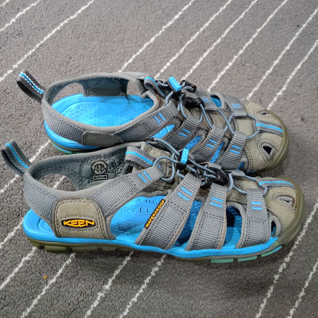 Sepatu Sandal Wanita Keen