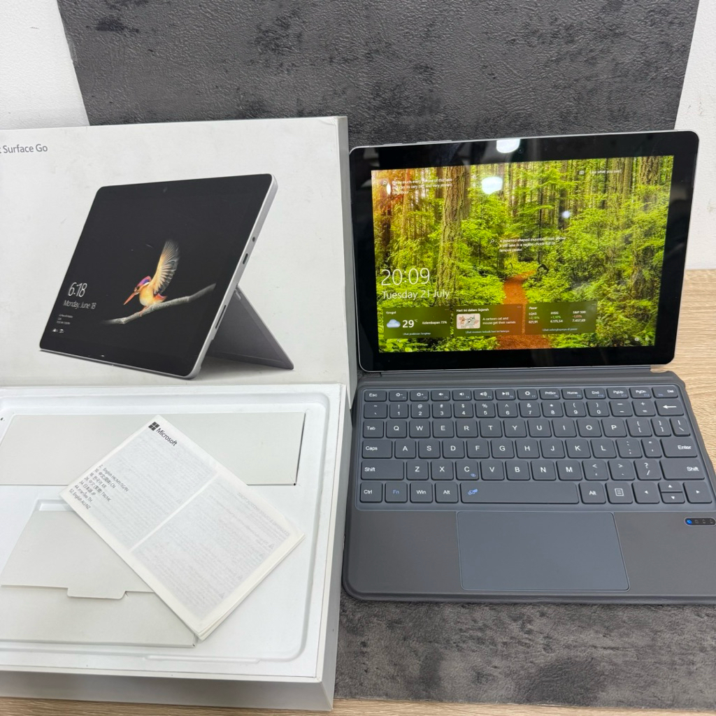 Microsoft Surface Go 4/64gb Fullset Second Garansi resmi