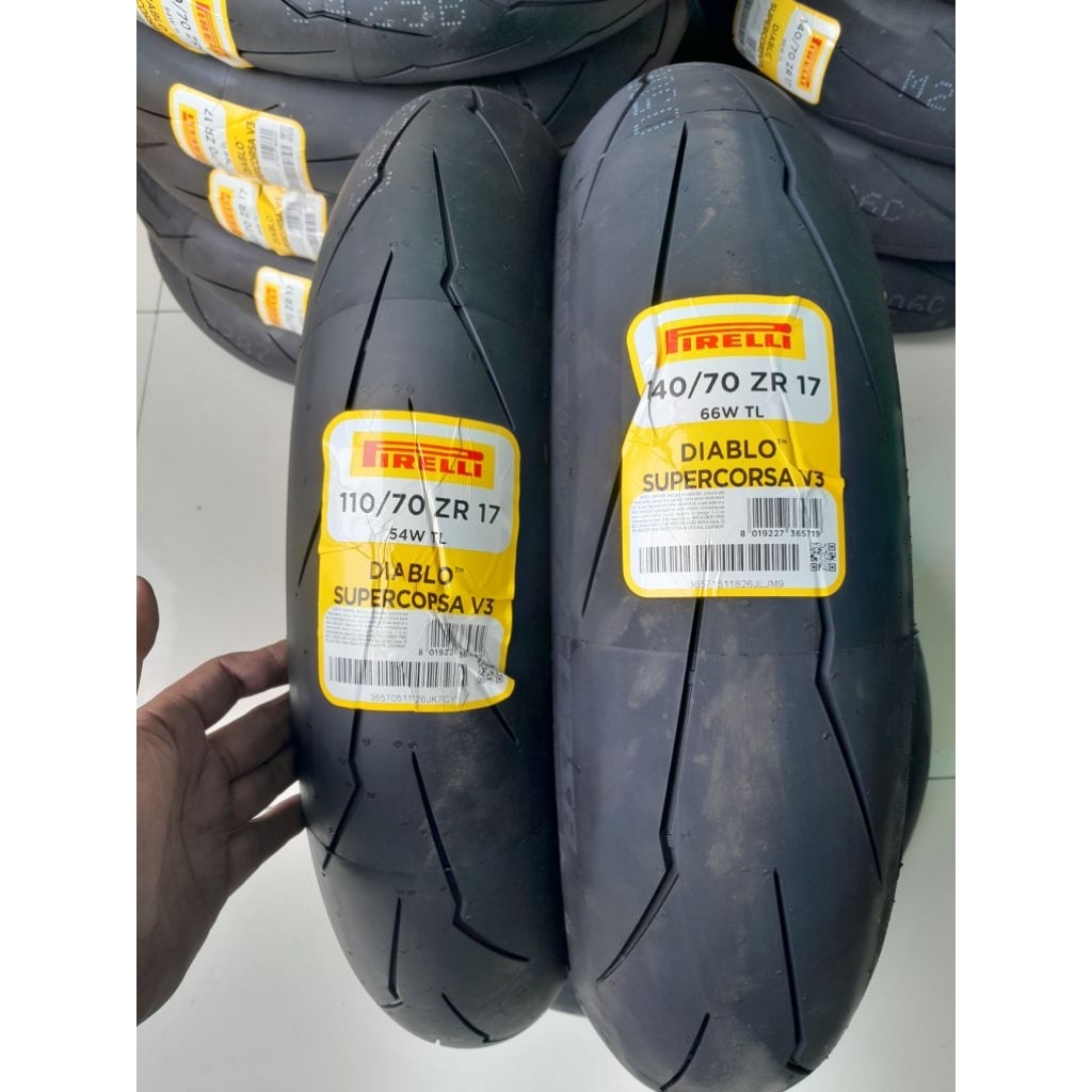 Pirelli diablo supercorsa .110/70+140/70-17
