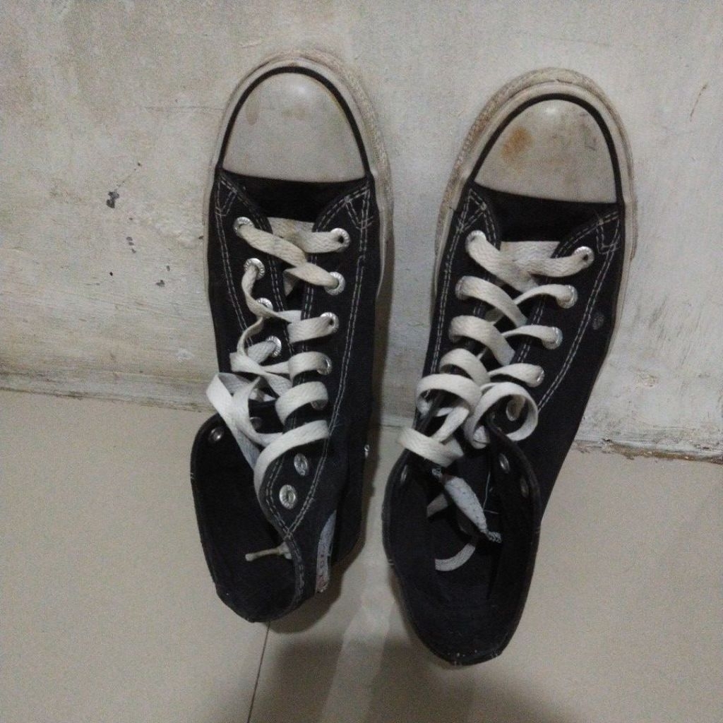 sepatu motix classic