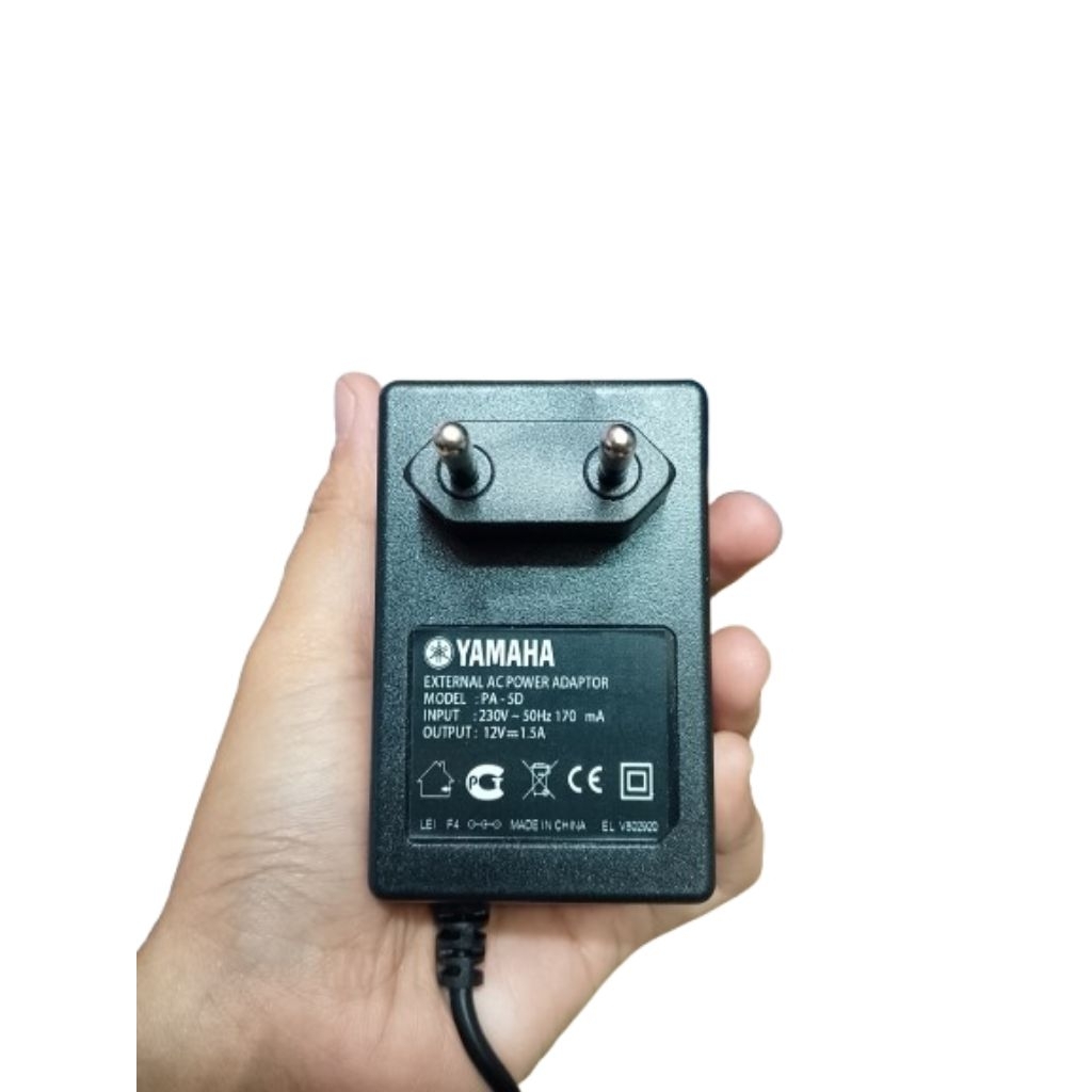 Adaptor yamaha untuk psr E463