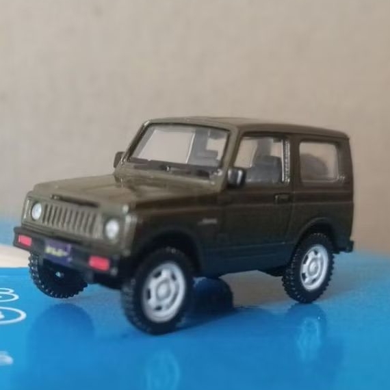 Diecast Suzuki Jimny skala 1:64 Aoshima