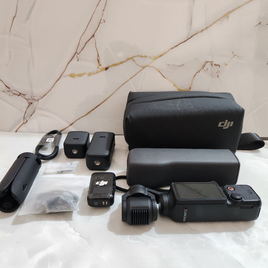 DJI OSMO POCKET 3 CREATOR COMBO