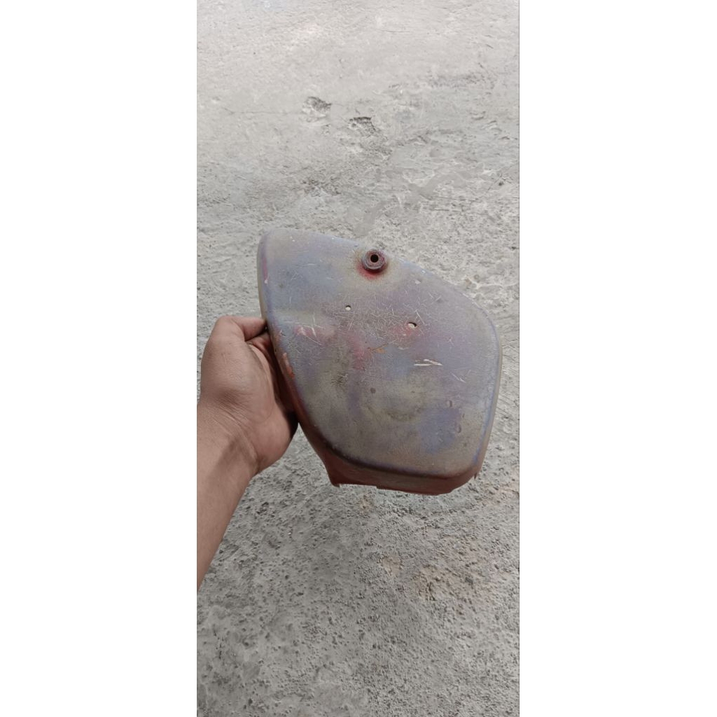 Tepong box samping sebelah kanan suzuki fr 80 fr 70 fr family original