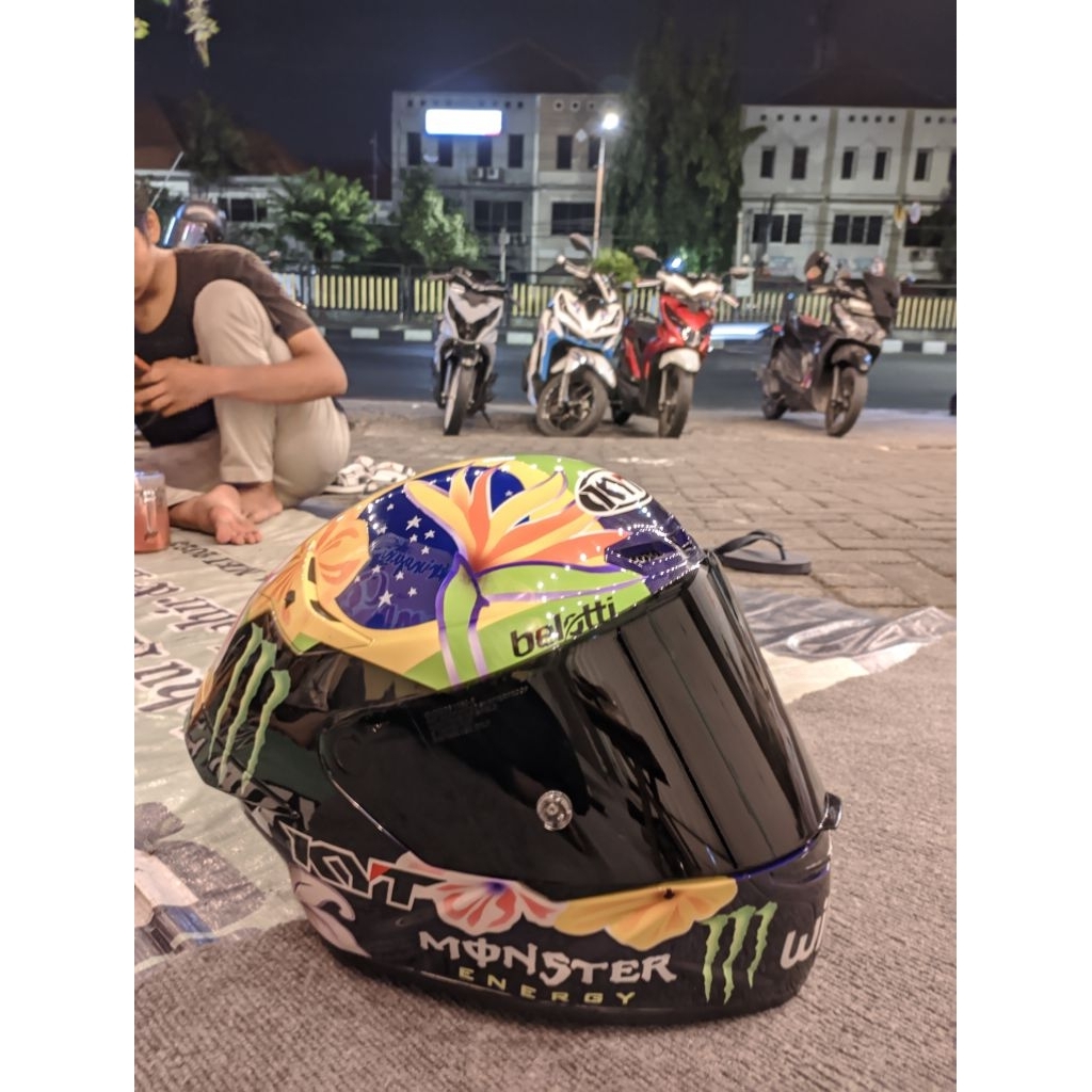 KYT TT-COURSE REPAINT