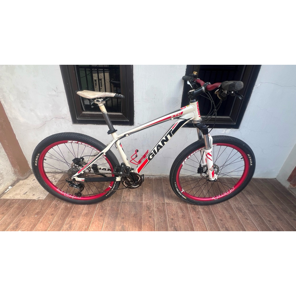 Sepeda Giant XTC team 26inch