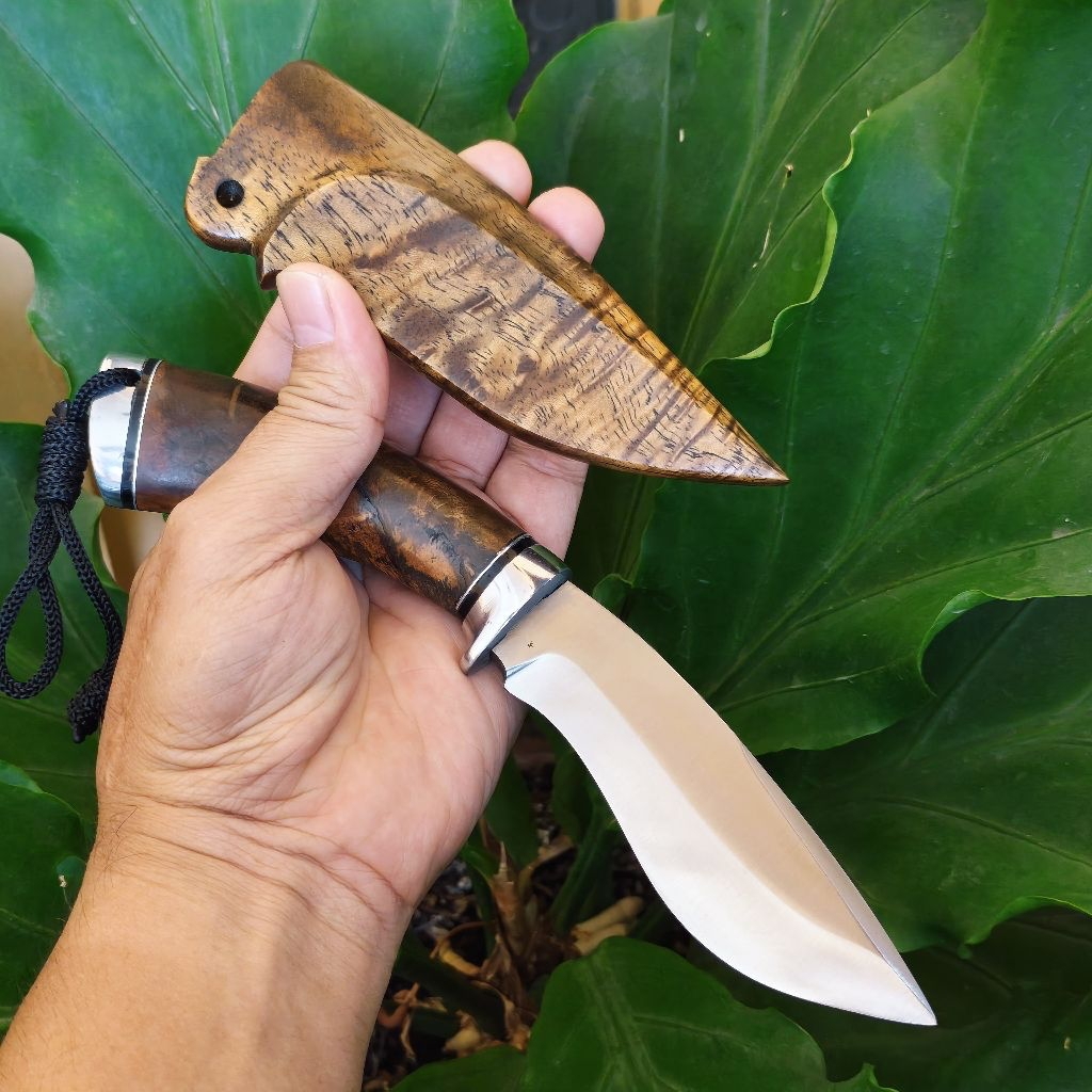 D2 Mini Kukri Skinner knife. Pisau seset model  kukri dengan baja D2 yang super tajam. Handle ergono
