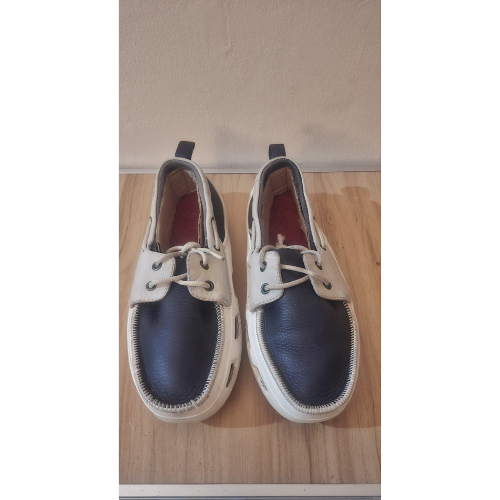 preloved sepatu crocs pria