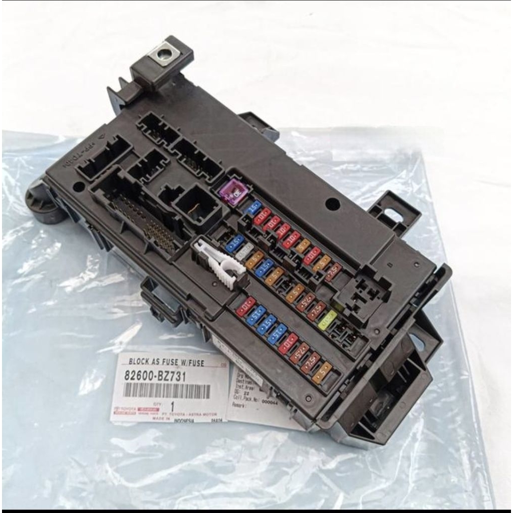 box sekring grand new avanza veloz great xenia kode L 82600-BZ731 original