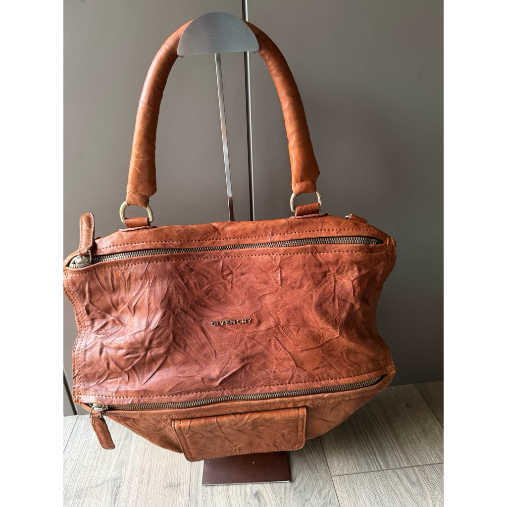 Givenchy Pandora Gen 1