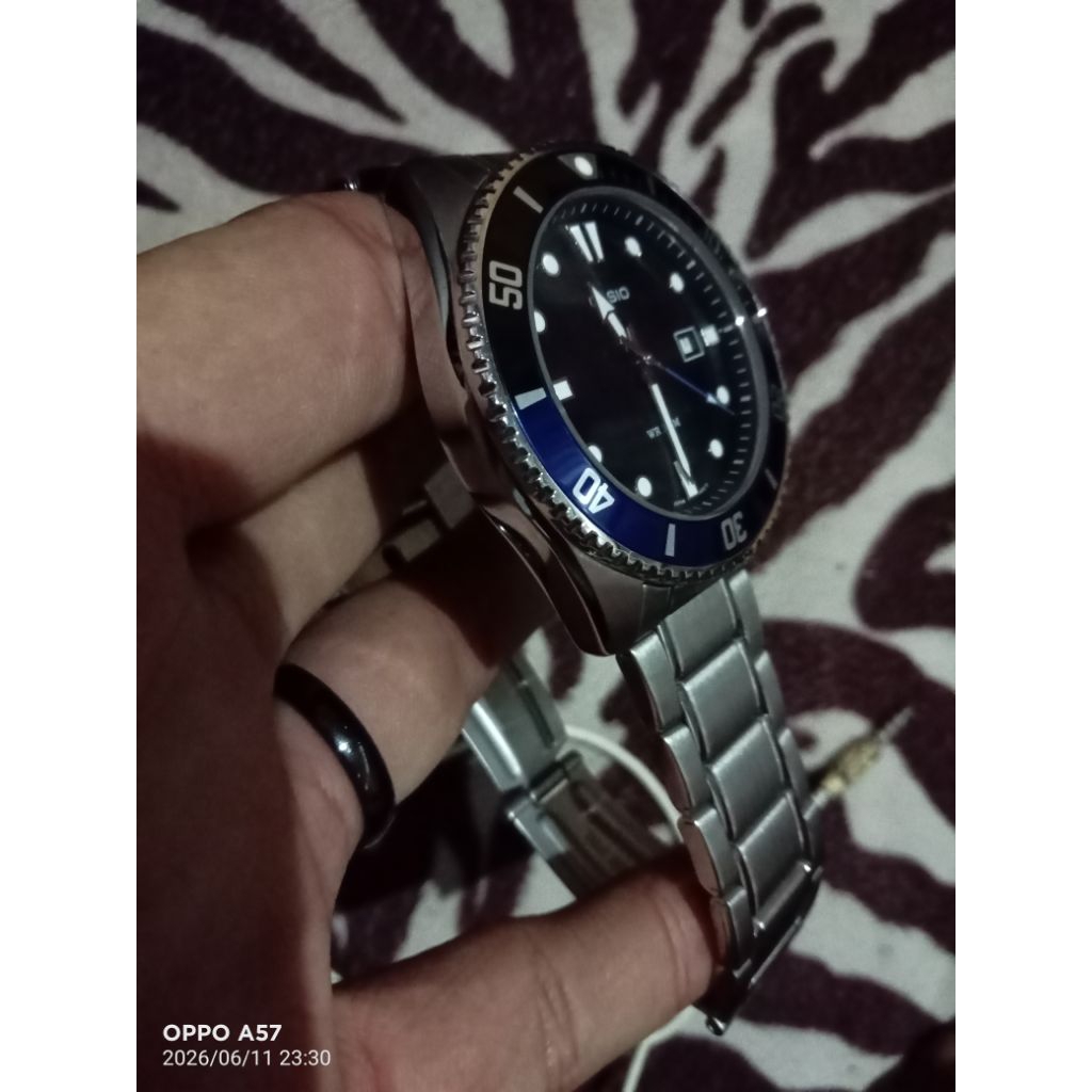 Casio duro mdv 107 batman