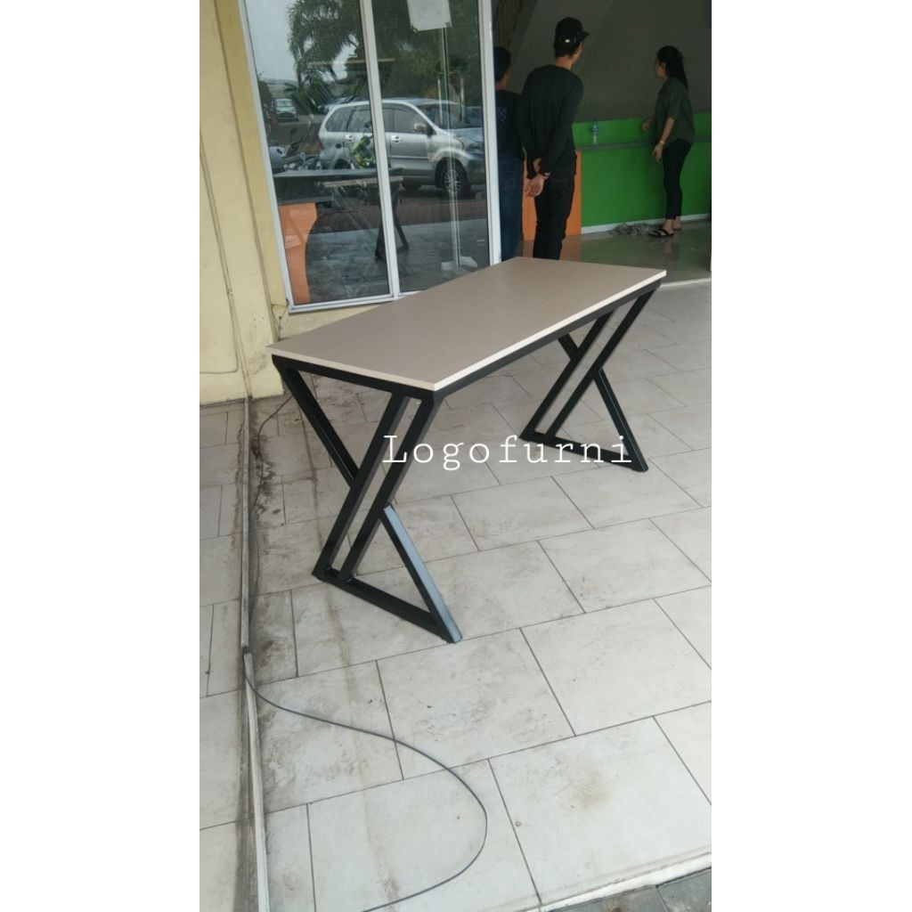 Meja Makan / Meja Komputer Hpl / Meja Serbaguna