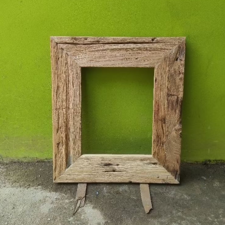 Figura Foto Kayu Jati RusticFrame Foto Antik