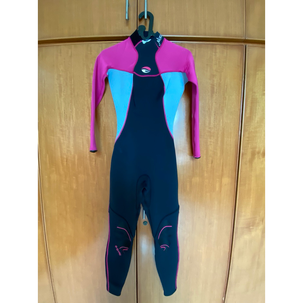 Preloved Wetsuit Bare