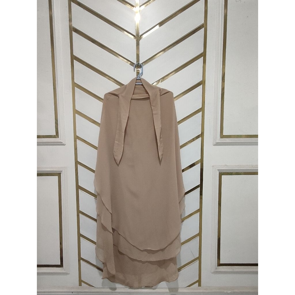 FK SADIRA TSURAYYA CREAMY SIZE L/ FK TSURAYYA PL