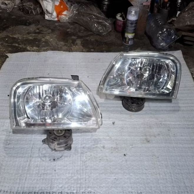 Headlamp Mitsubishi Strada L200 Original