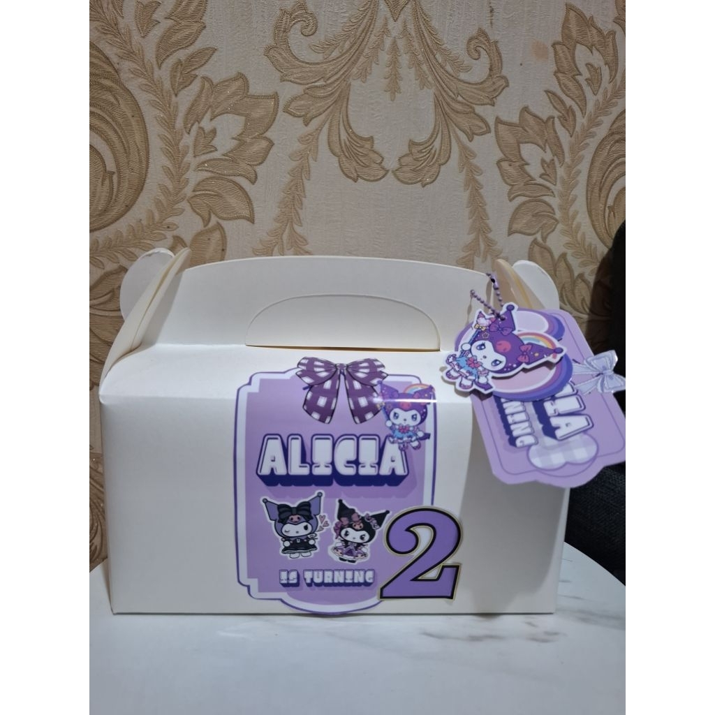 gable box ultah anak motif kuromi