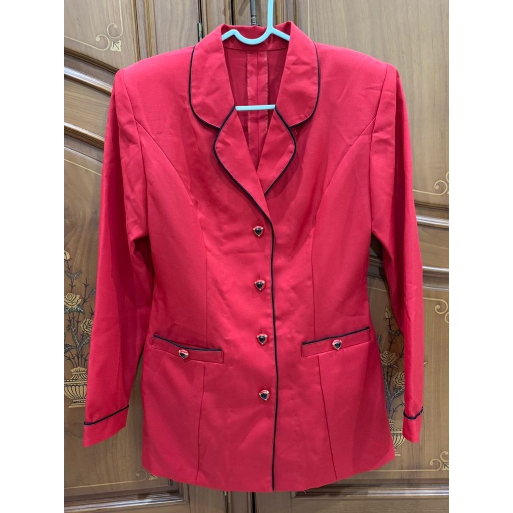 Preloved Blazer Merah